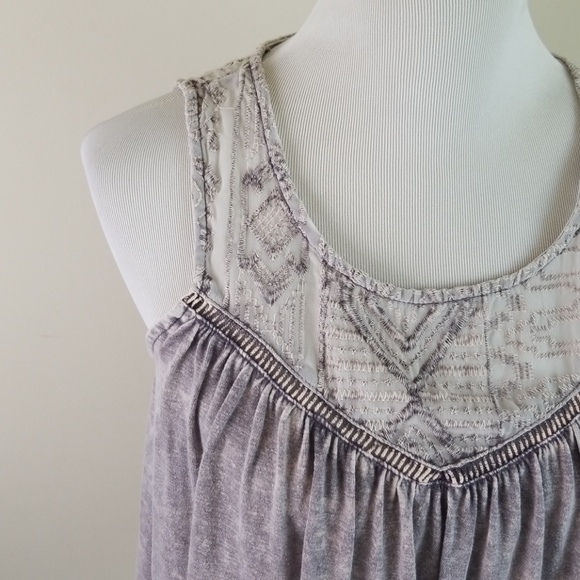 Mineral Washed Tank - Picture 2 of 7